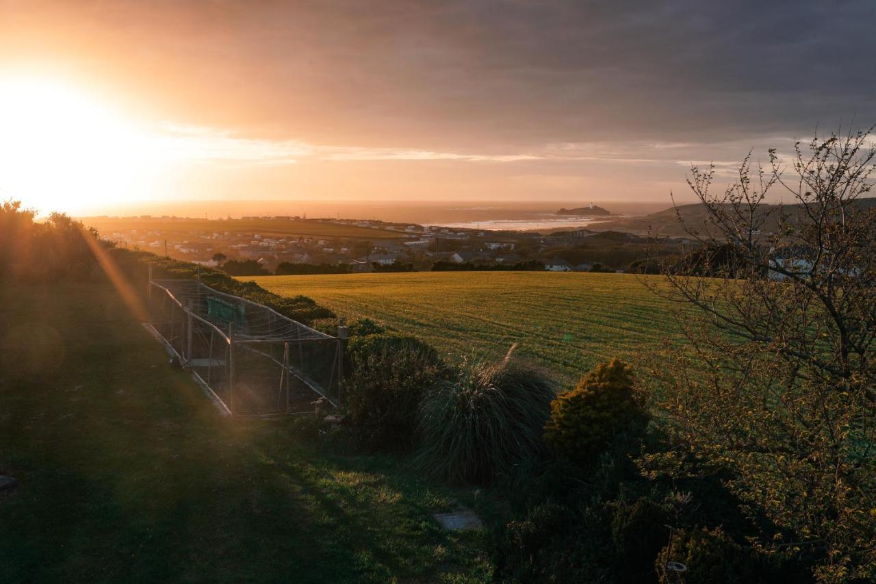 Spacious Sea-View Apt. Overlooking St Ives Bay Gwithian Zewnętrze zdjęcie