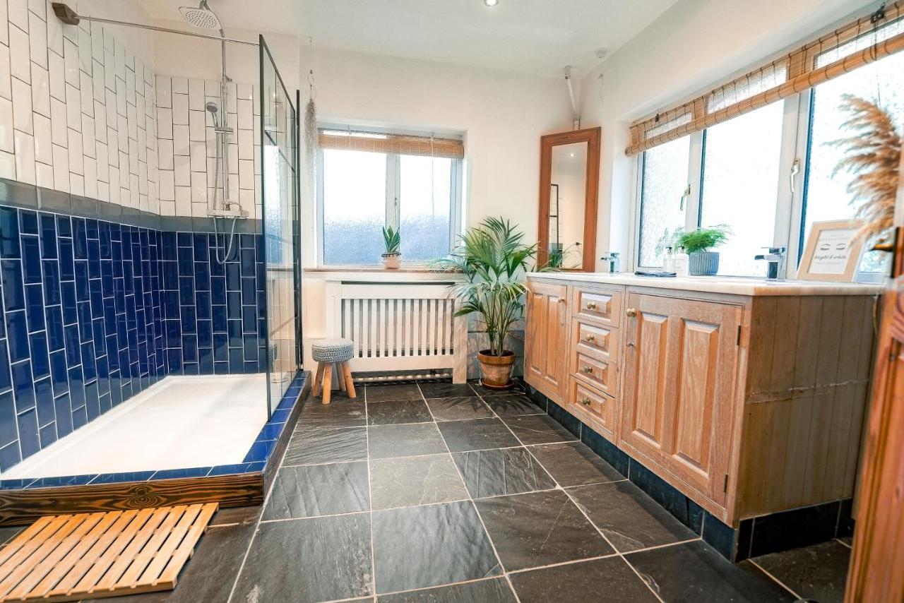 Spacious Sea-View Apt. Overlooking St Ives Bay Gwithian Zewnętrze zdjęcie