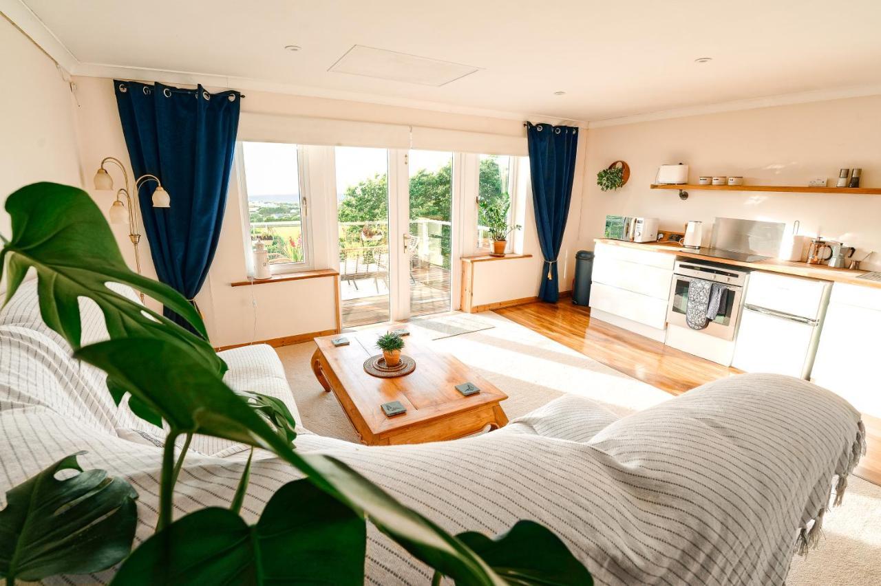 Spacious Sea-View Apt. Overlooking St Ives Bay Gwithian Zewnętrze zdjęcie